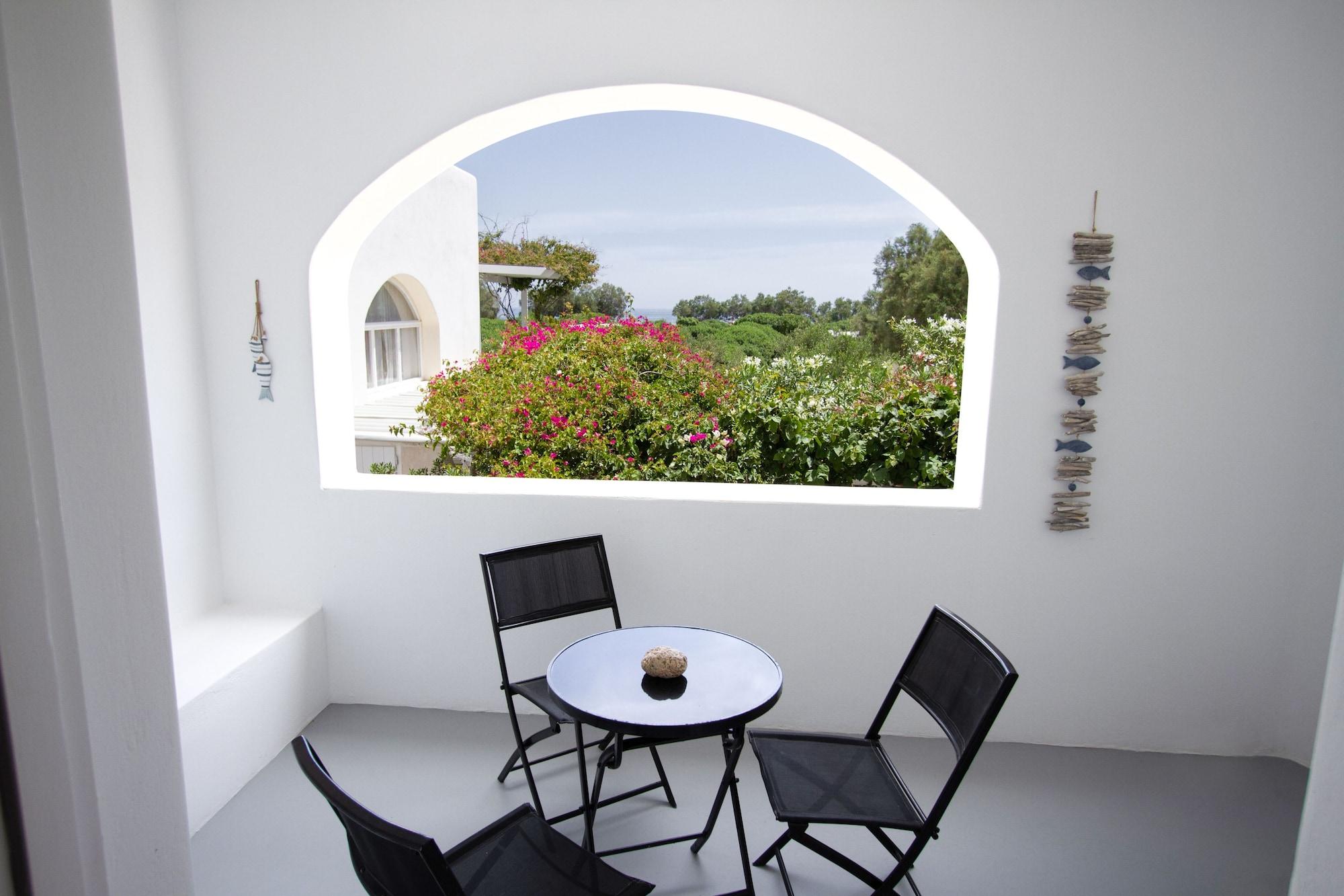 Sea Sound White Katikies Aparthotel Exomitis  Exterior photo