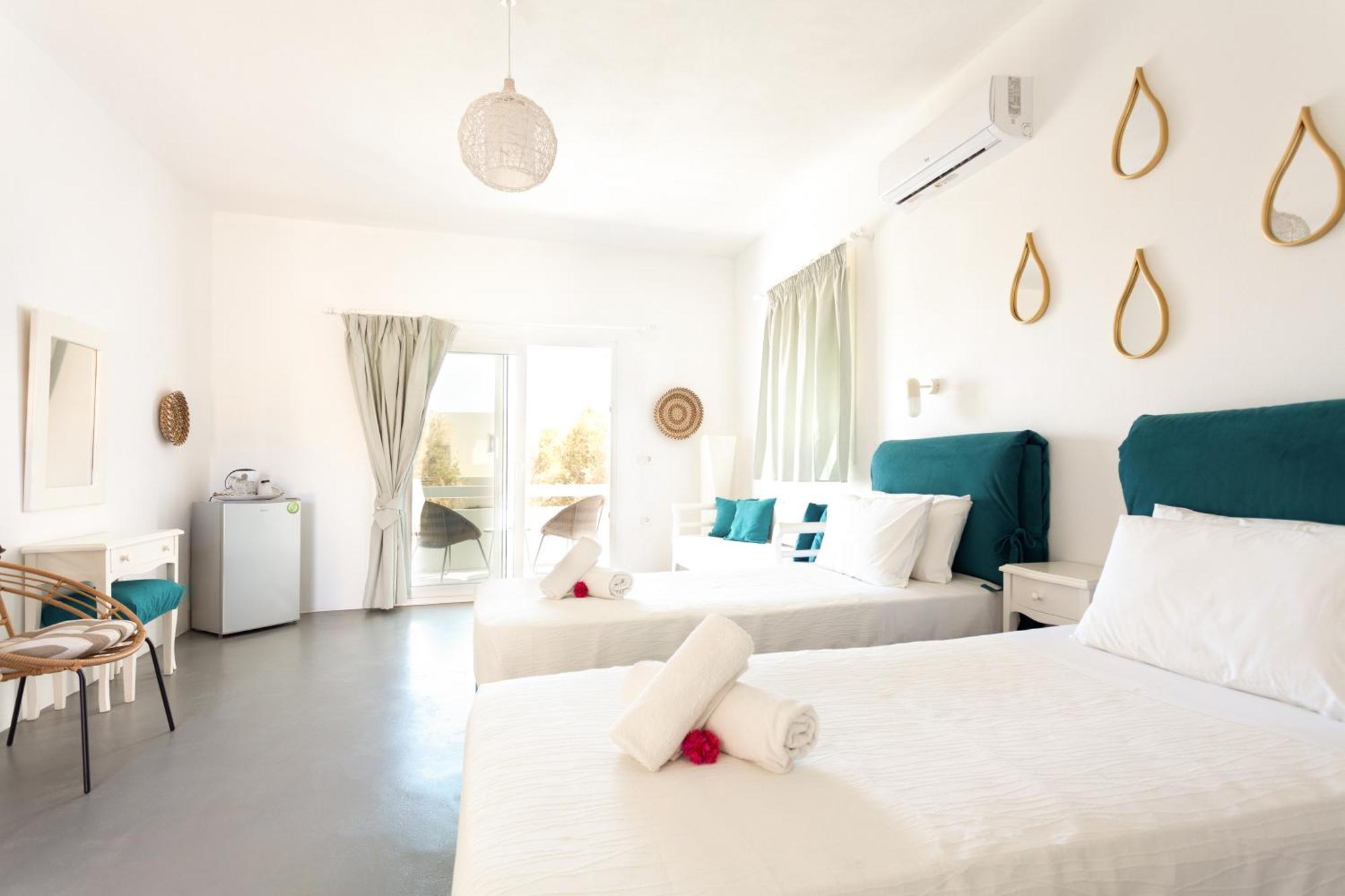 Sea Sound White Katikies Aparthotel Exomitis  Exterior photo