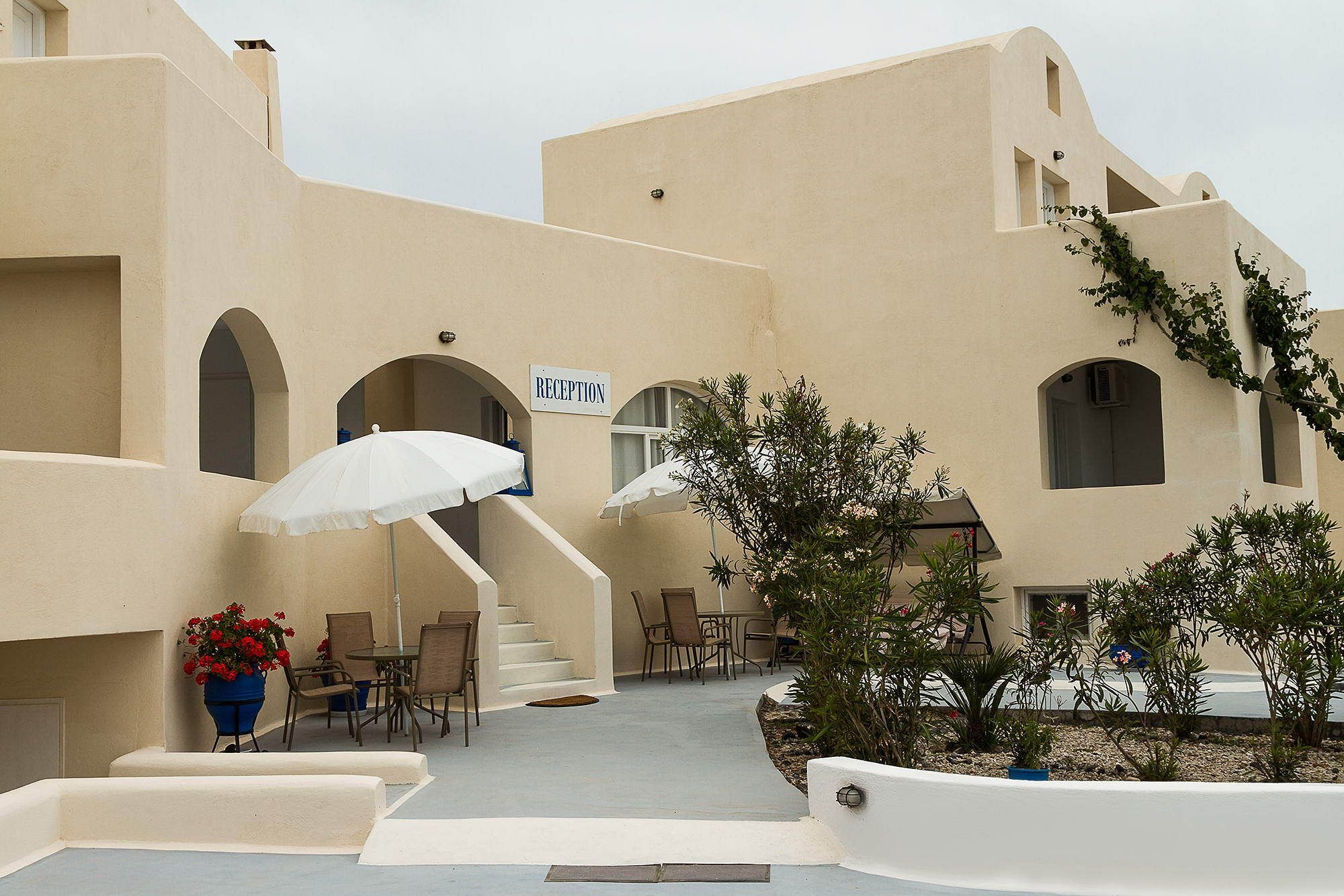 Sea Sound White Katikies Aparthotel Exomitis  Exterior photo