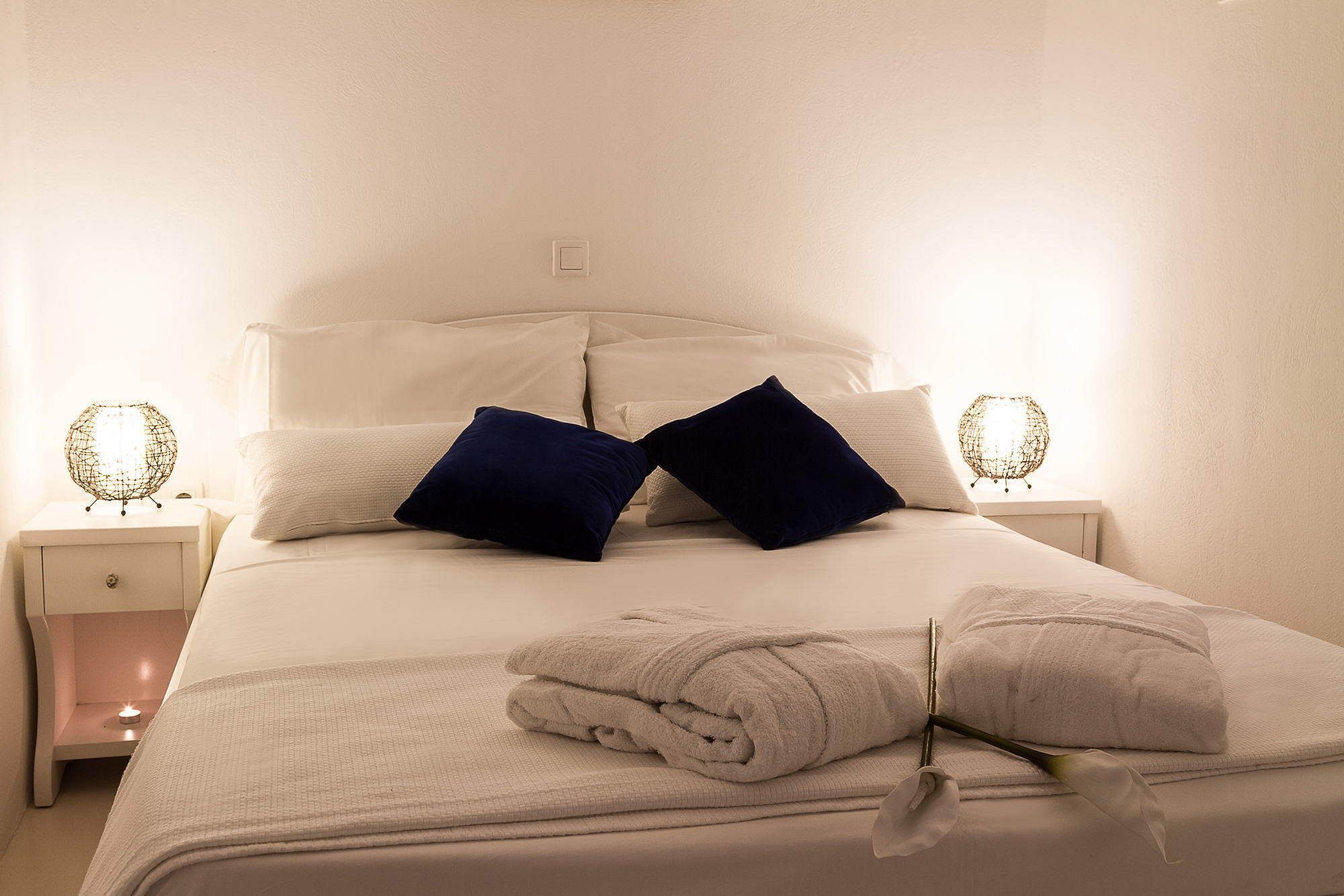 Sea Sound White Katikies Aparthotel Exomitis  Exterior photo