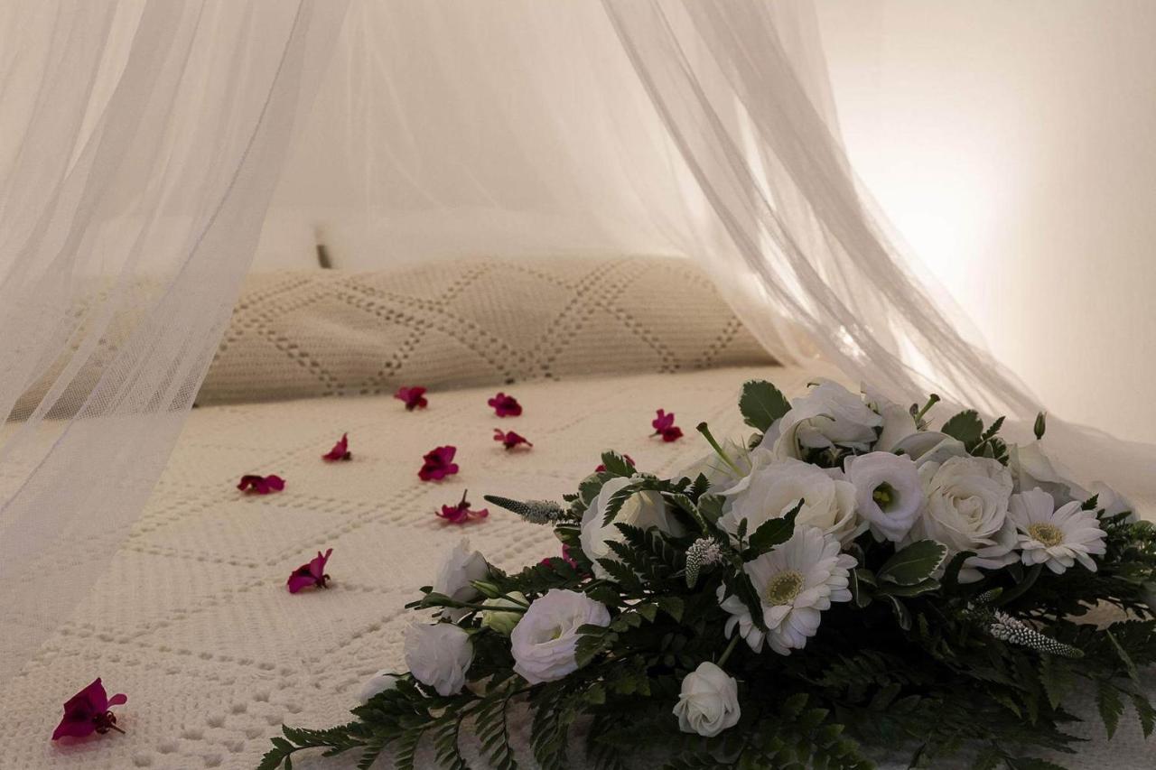 Sea Sound White Katikies Aparthotel Exomitis  Room photo